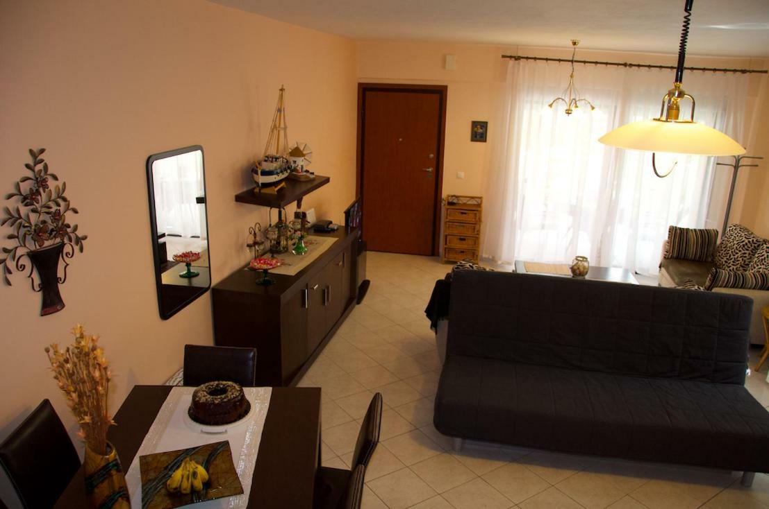 Chanioti Center Apartment Hanioti Exterior foto